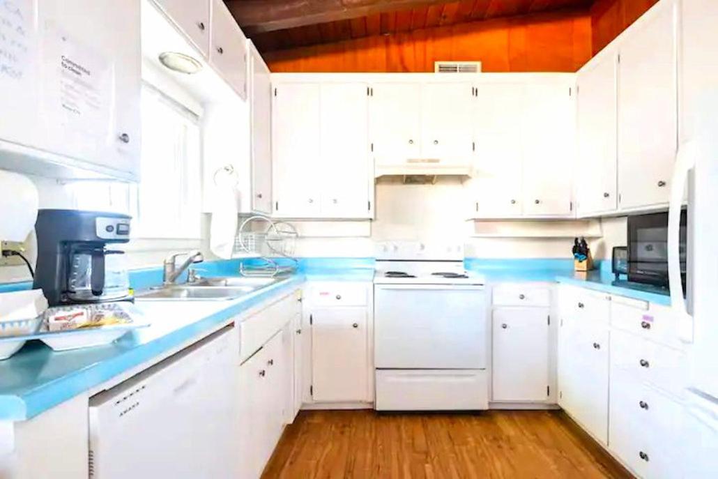 Oceano: Short Walk To Beach, 4 Bedroom 2 Bath, Private House! Across Street From Park & Pond Dış mekan fotoğraf